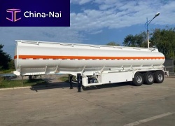 3-axle trailer semi-tankerself-propelledfor fuel