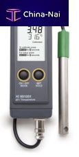 Handheld pH meter HI991001