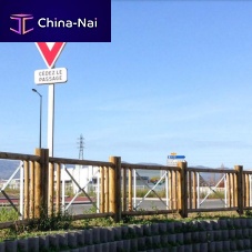 Protective barrier RONDINO URBAINEfixedsteelwooden