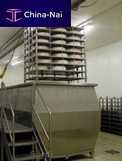 Cheese brining system