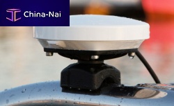 Satellite antenna for boatsradome