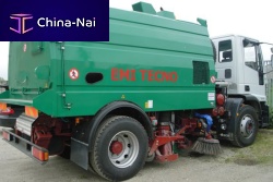 Diesel sweeper street