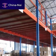 Work platform accessloadingstorage