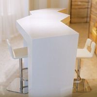 Contemporary high bar table compositemetal basefor office